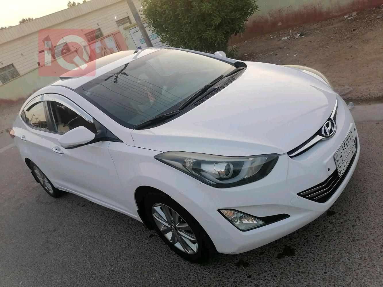 Hyundai Elantra